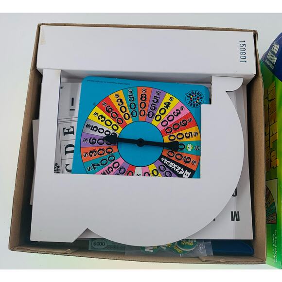 Wheel Of Fortune Board Game Pressman 2nd Edition 2005 Word Puzzles Home Version - Picture 4 of 11